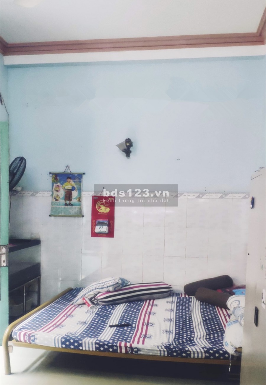 Nhà lô góc HXH 1 sẹc Cách Mạng Tháng 8 Quận 10, 102m2 chỉ 153tr/m2, LH 0971243100