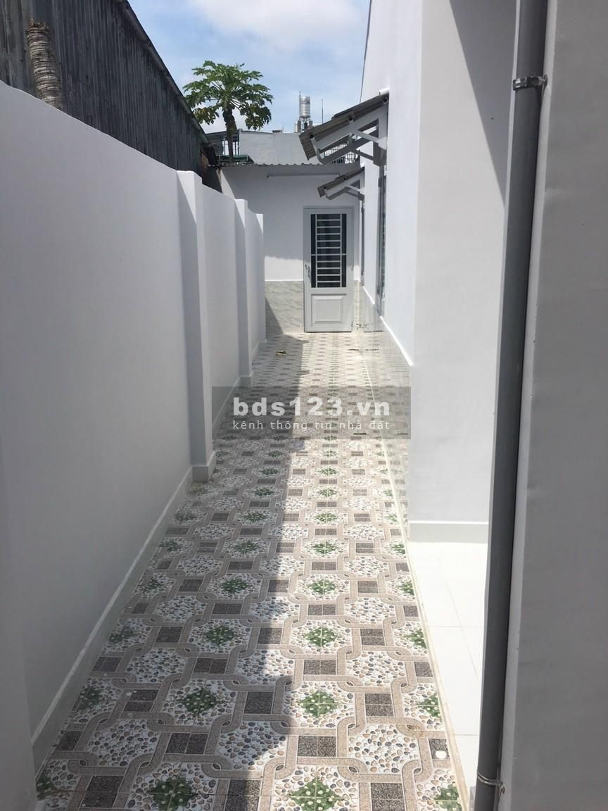Bán Nhà Đường Phan Huy Ích, Quận Gò Vấp, hẻm xe hơi dt khủng, giá chỉ 30 triệu/m2.