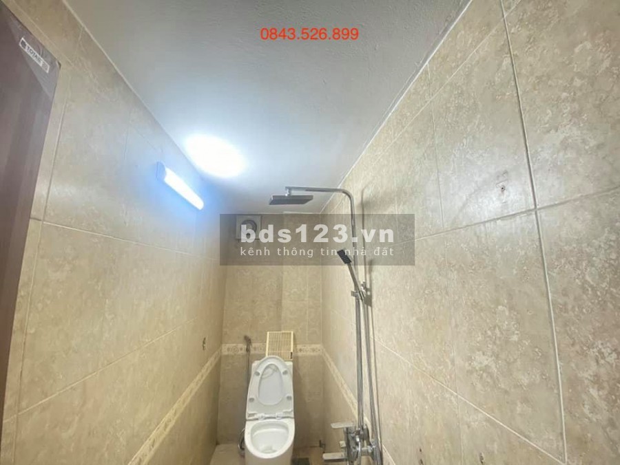 Bán nhà Chùa Liên Phái Bạch Mai, gần phố nội thất đẹp, dtsd 50m2 giá chỉ hơn 4 tỷ, lhcc