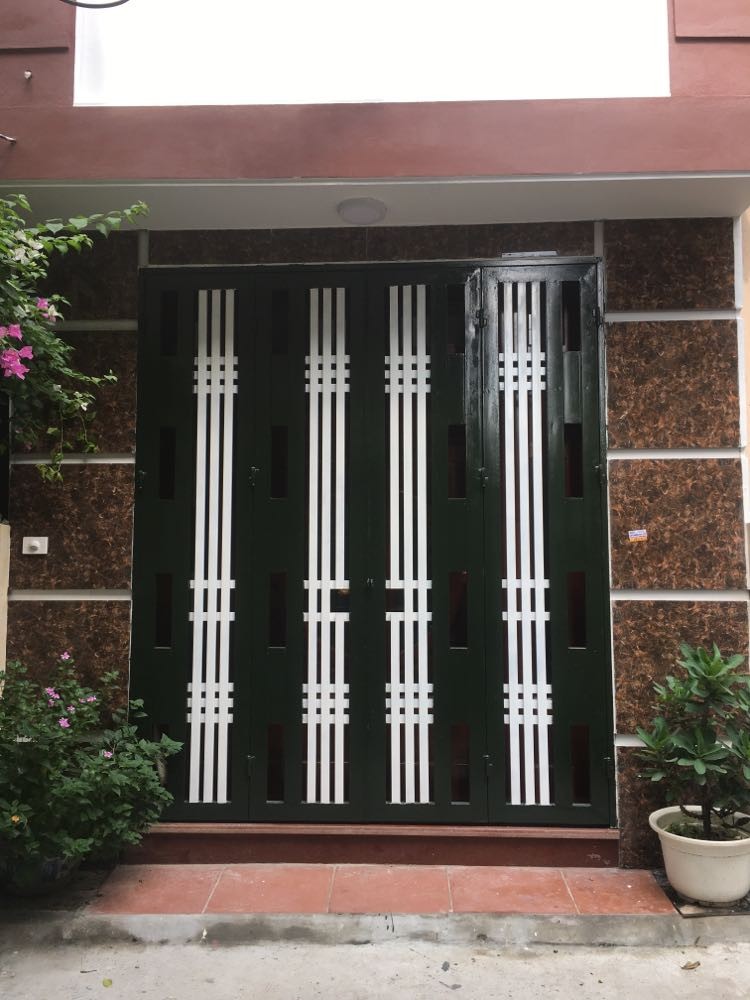 Nhà Mới Đẹp Định Công, Hoàng Mai dtsd 44m2, 5 tầng, giá 3.7 tỷ. Cạnh hồ, ở sướng