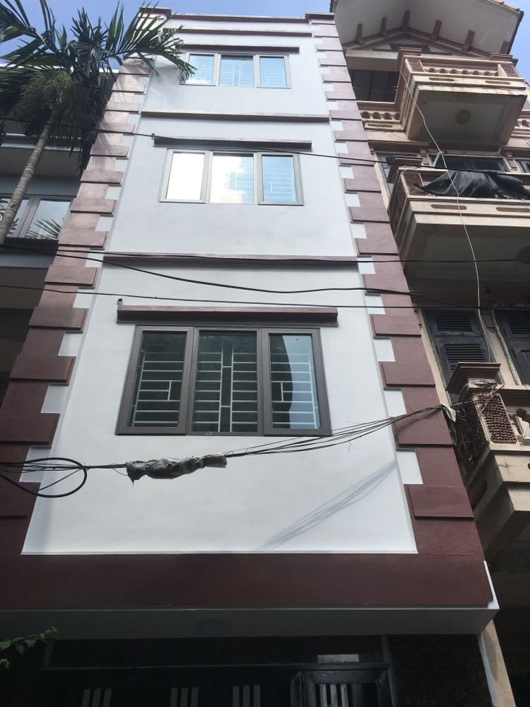 Nhà Mới Đẹp Định Công, Hoàng Mai dtsd 44m2, 5 tầng, giá 3.7 tỷ. Cạnh hồ, ở sướng