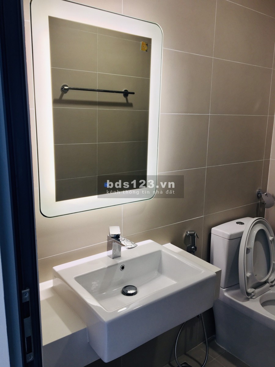 Bán shophouse giá căn hộ chỉ 38tr/m2, 2 tầng tiện kinh doanh.Phương Hậu 0907063698