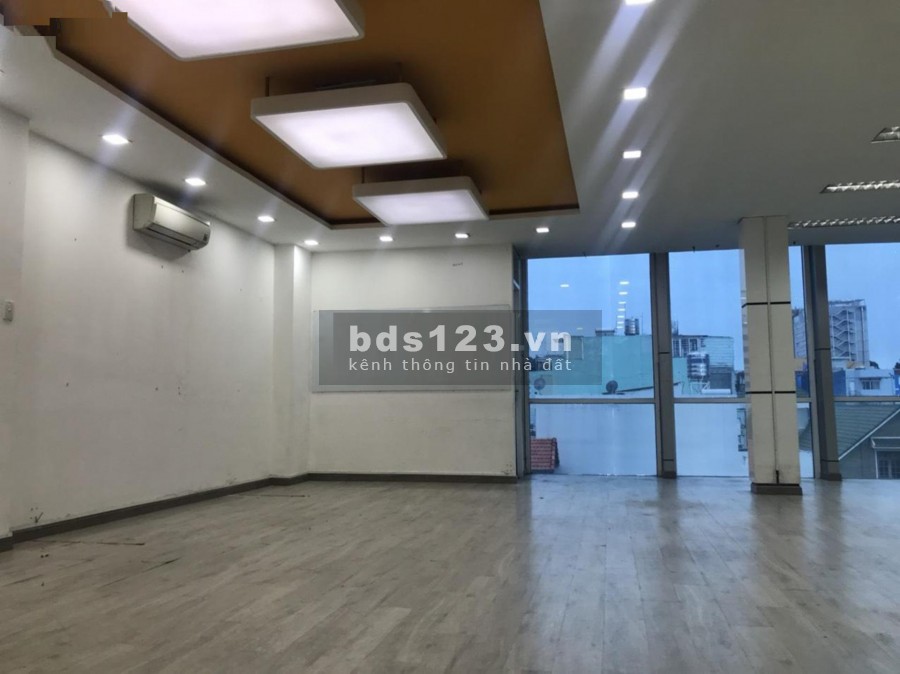 Bán nhà nguyên căn vị trí đẹp căn hộ mặt tiền lớn, diện tích 80m2 có sẵn thu nhập 88TR/THÁNG