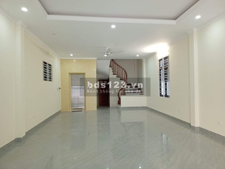 Bán nhà 6 tầng mặt phố Thiên Hiền, Nam Từ Liêm, diện tích 68m2, đúc 6 tầng, mặt tiền 5m