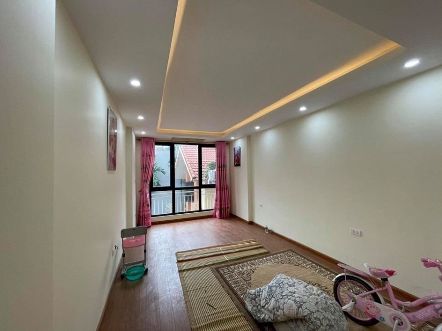 Siêu hiếm Phố Nguyễn Trãi cạnh Royal city đỉnh công năng dt 53 m2 giá chỉ có 4.2 tỷ
