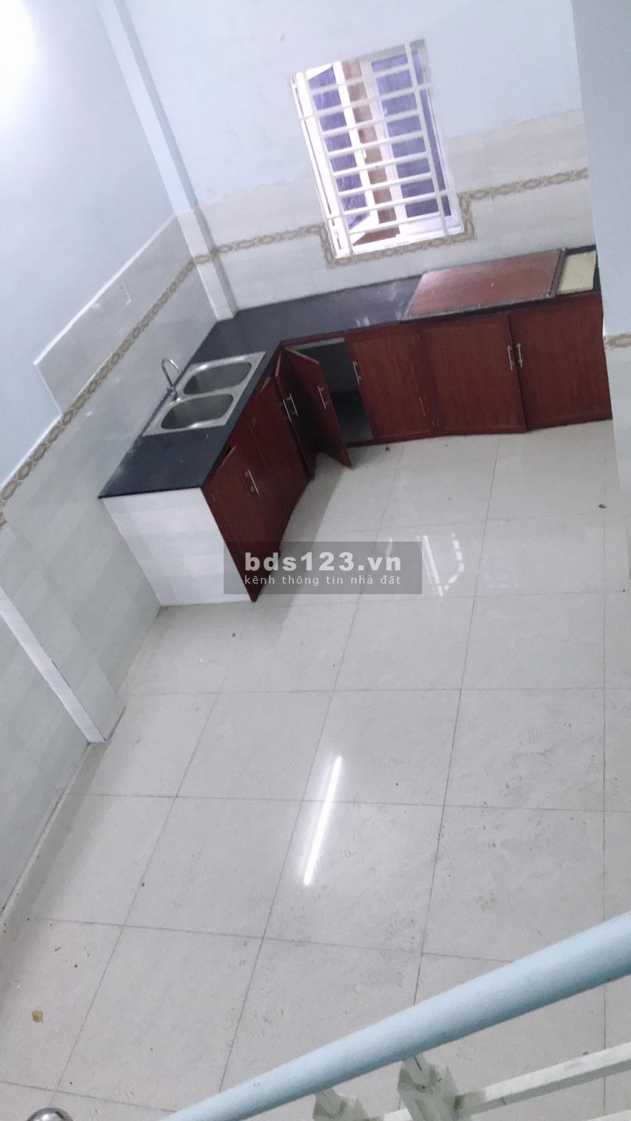 Bán nhà nguyên căn dt 56m2 (4mx14m), 2 tầng, hẻm xe hơi, Sơn Kỳ, Quận Tân Phú.