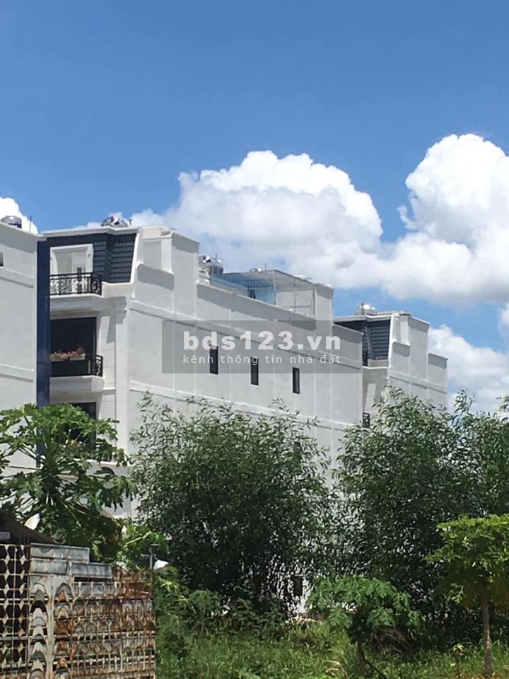 Khu vực phát triển đầu tư sinh lời, giá tăng từng ngay, sổ sẵn chính chủ, bàn giao ngay