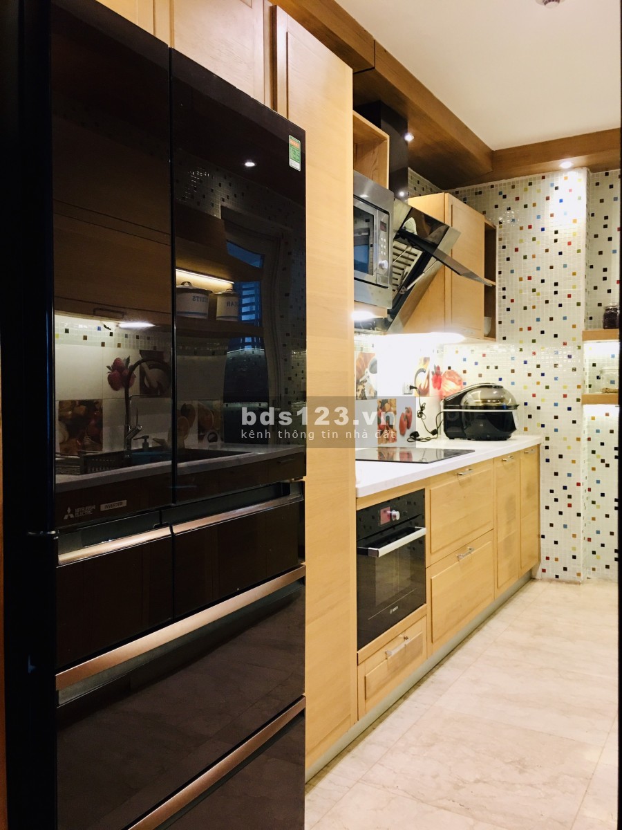 Cần bán căn hộ Chung cư cao cấp 3PN tại Khu Đô Thị Ciputra Nam Thăng Long - Giá bình dân