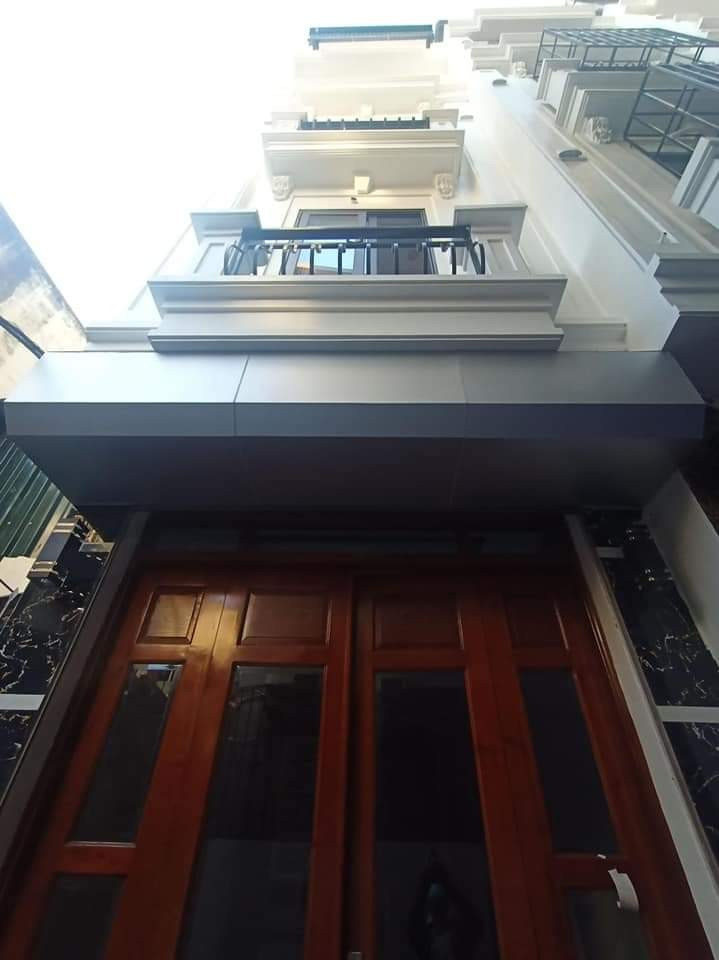 Nhà đẹp phố Phương Liệt Thanh Xuân, dt 55m2, 5 tầng nhà đẹp ở ngay, giá bán 5.9 tỷ