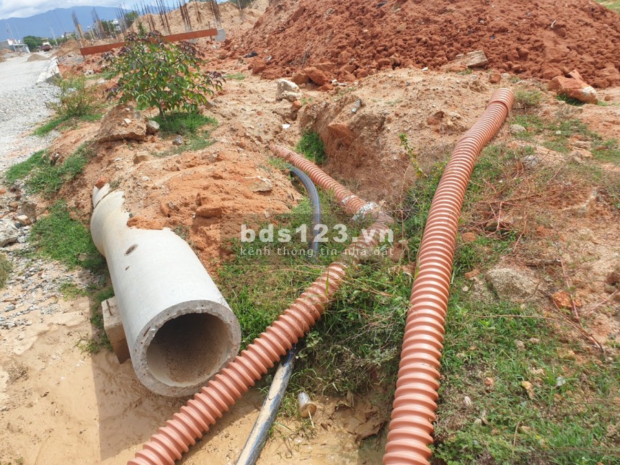 Sở hữu ngay lô đất nền tại trung tâm thành phố chỉ với 1 tỷ, sổ từng nền, khu dân trí cao