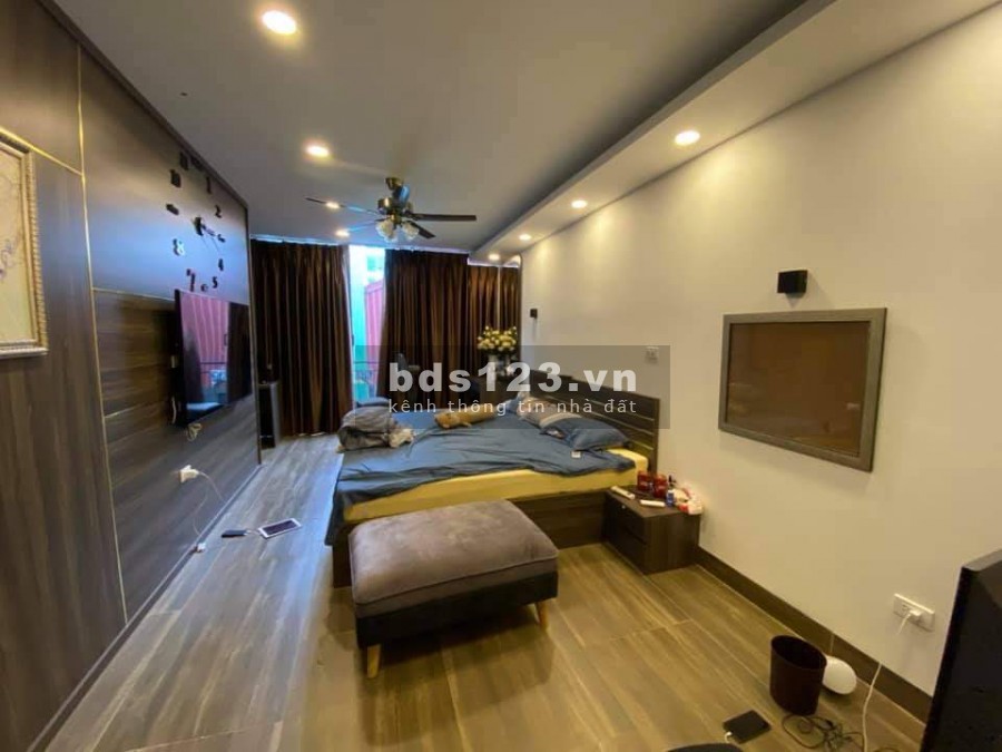 Bán nhà Đống Đa phân lô gara ô tô thang máy, kinh doanh, tiện ích đỉnh cao giá 11.8 tỷ