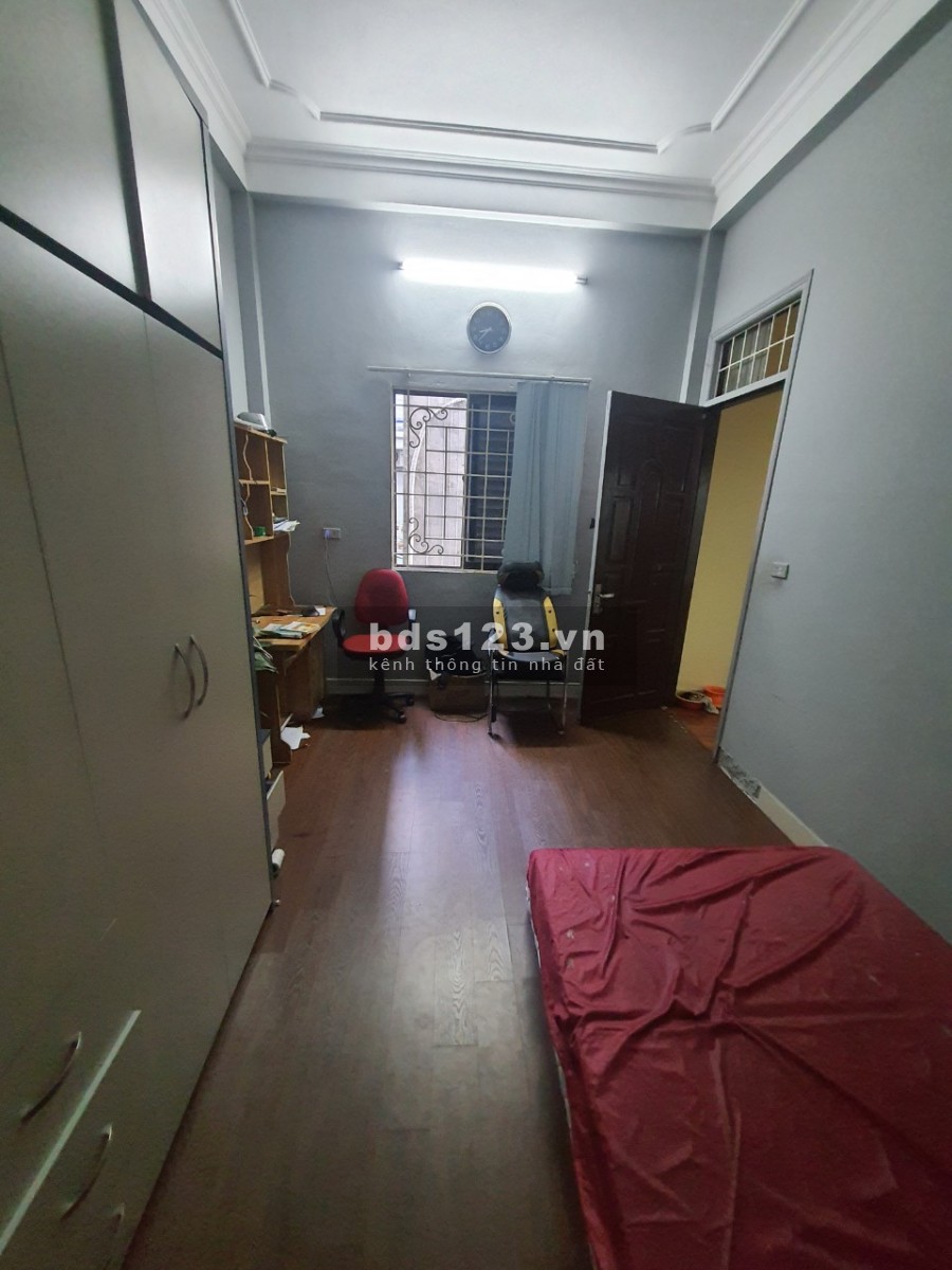 Chính chủ bán nhà nguyên căn mặt tiền Minh Khai diện tích 25m2, 4 tầng đúc, giá 1.85 tỷ