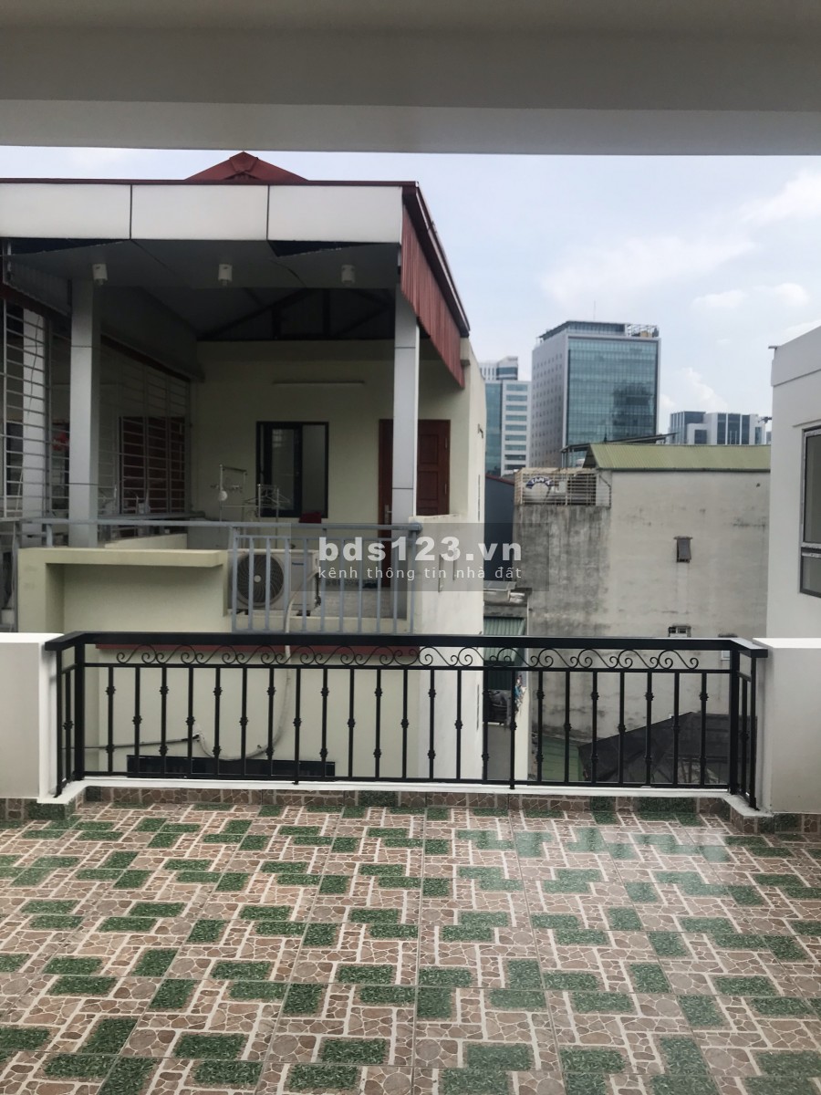 Nhà mới đẹp long lanh, Trần Thái Tông, Cầu Giấy 36m, ở luôn, ngõ thông, gần phố, 4.5 tỷ.0364101060