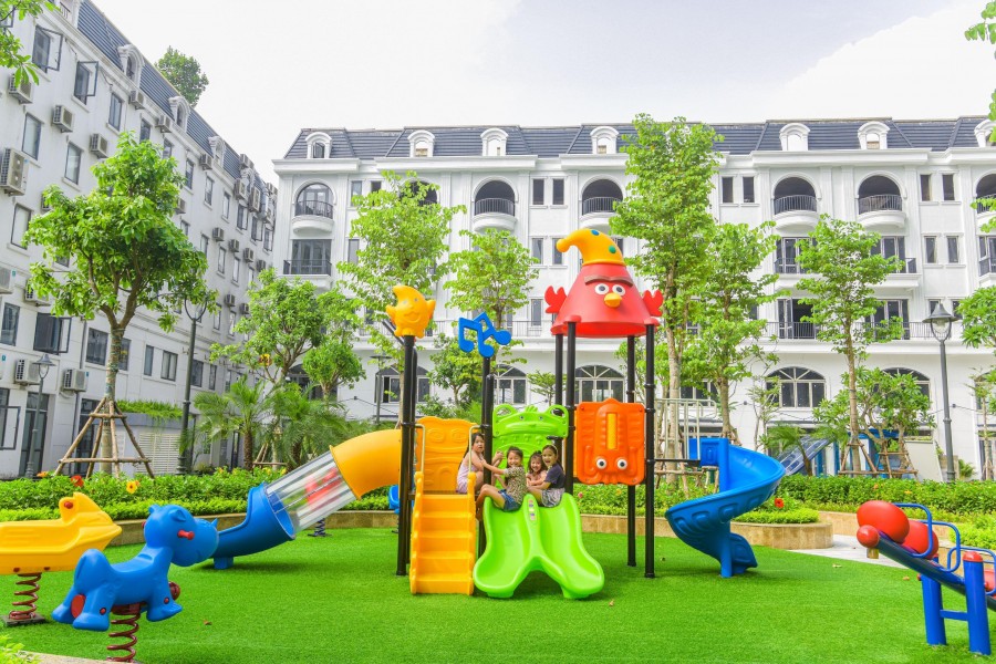 Suất ngoại giao CH 83m2 ở TSG Sài ĐỒng, view Vinhomes và sân chơi nội khu cực đẹp+ tặng 1 cây vàng