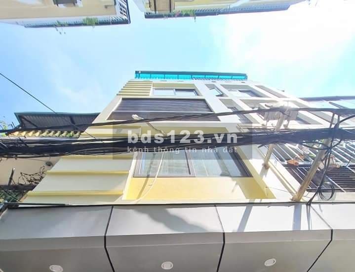 Bán Gấp Nhà Đẹp phố Giáp Bát kinh doanh, văn phòng tặng Full Nội Thất 5 tầng đúc kiên cố