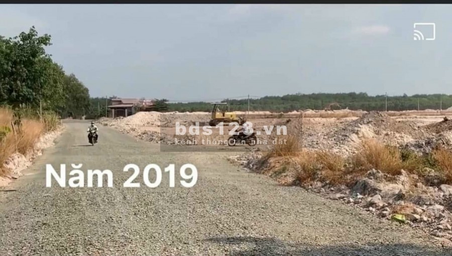 Chính chủ kẹt tiền bán rẻ lô đất sát KĐT Phúc Hưng voi diện tích 325m2 sổ sẵn giá 9xx