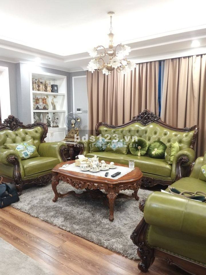 Bán gấp nhà mặt phố Văn Miếu diện tích 110m2, mt 12M, kinh doanh đỉnh, nhỉnh 40 tỷ