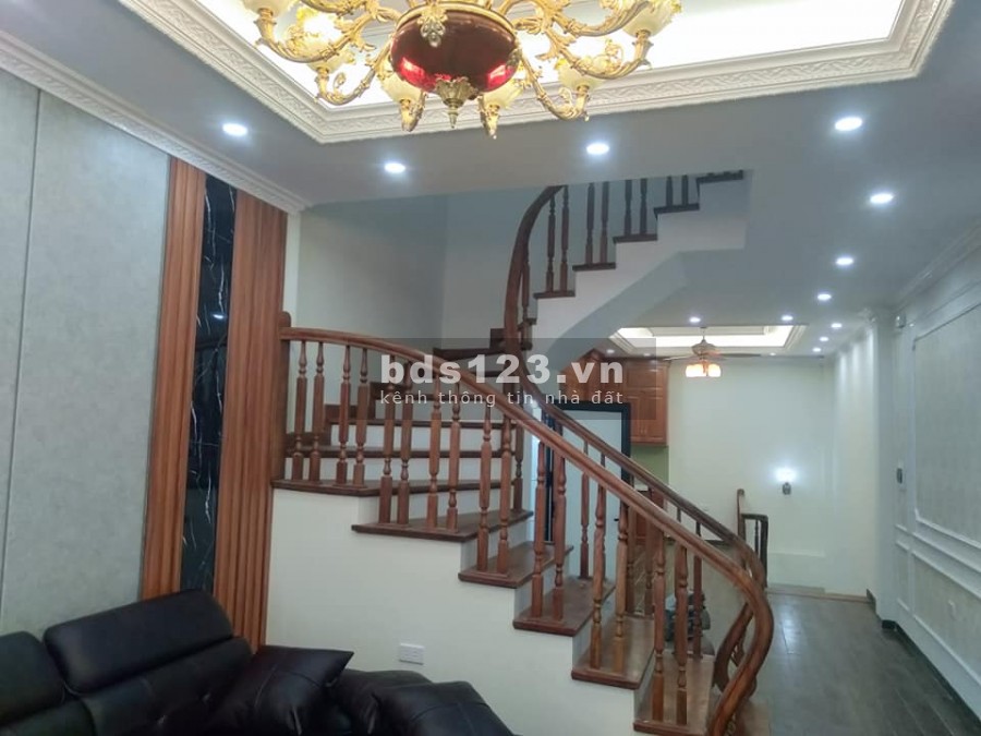 Bán Nhà Liền Kề Khu Xa La ô tô tránh kinh doanh tốt đúc 5 tầng giá bán 5.4 tỷ, lh 0828942288