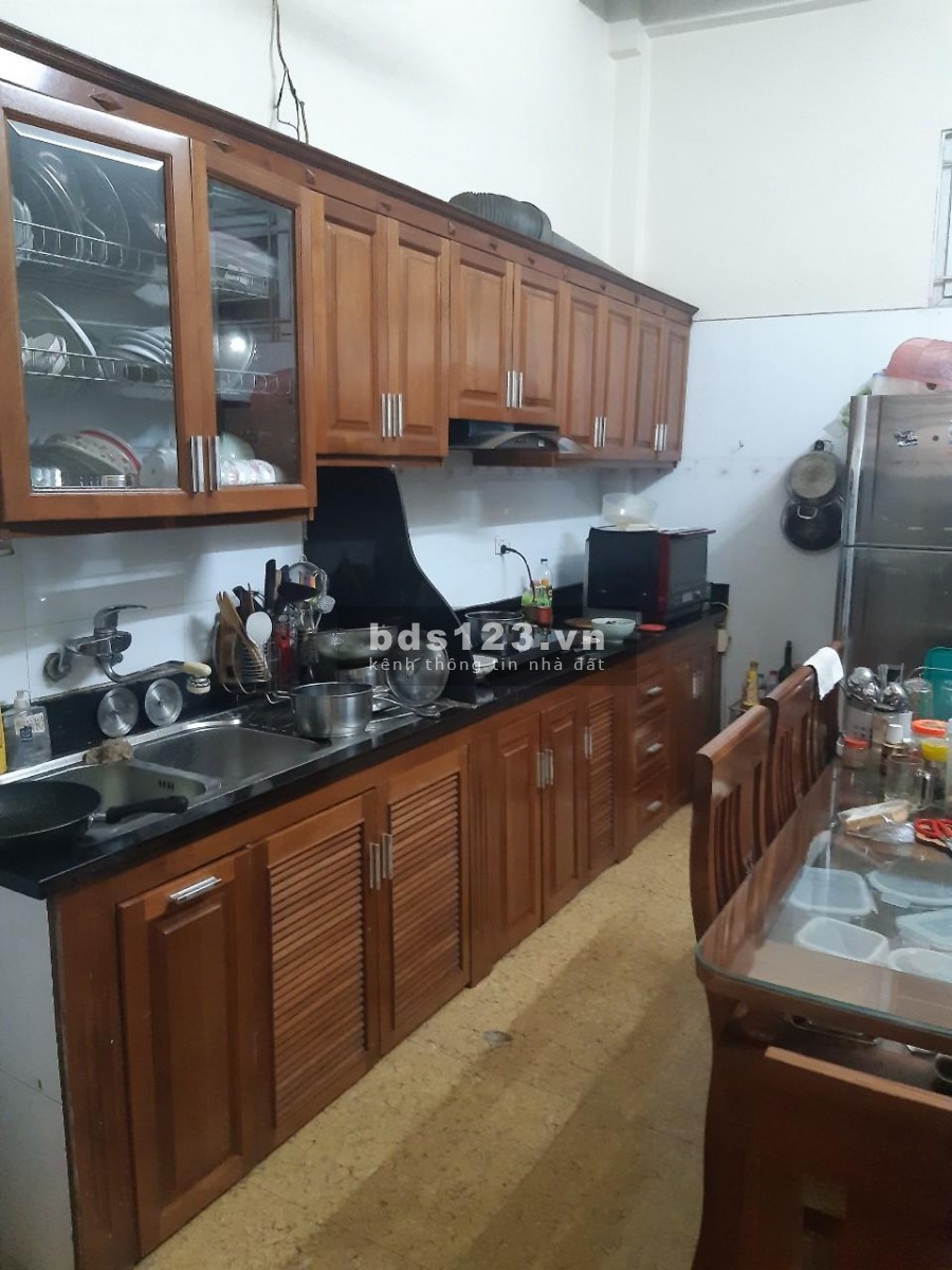 Bán nhà Nguyễn Ngọc Nại, phân lô ô tô đỗ cổng, diện tích 52m2 giá 4 tỷ nhỉnh, giá tốt