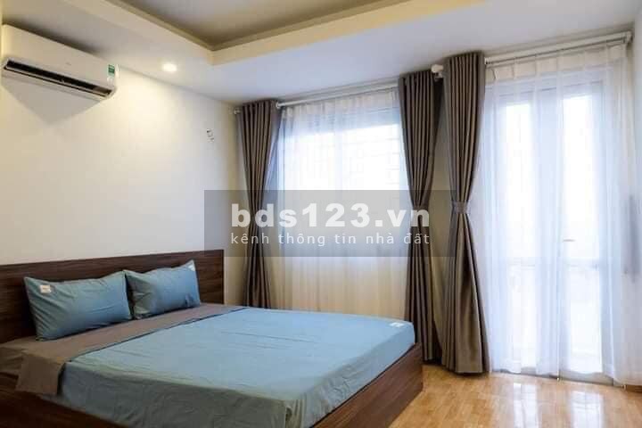 Bán nhà Hồng Tiến diện tích 45m2, đúc kiên cố 4 tầng, ngỗ rộng ô tô đỗ trong nhà giá rẻ