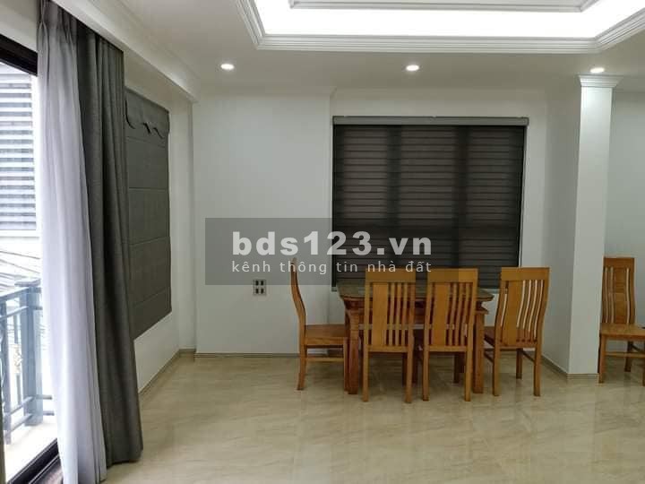 Bán nhà Nguyễn Khang diện tích 149m2 4 tầng mt 10m giá bán chỉ 13 tỷ Cầu Giấy