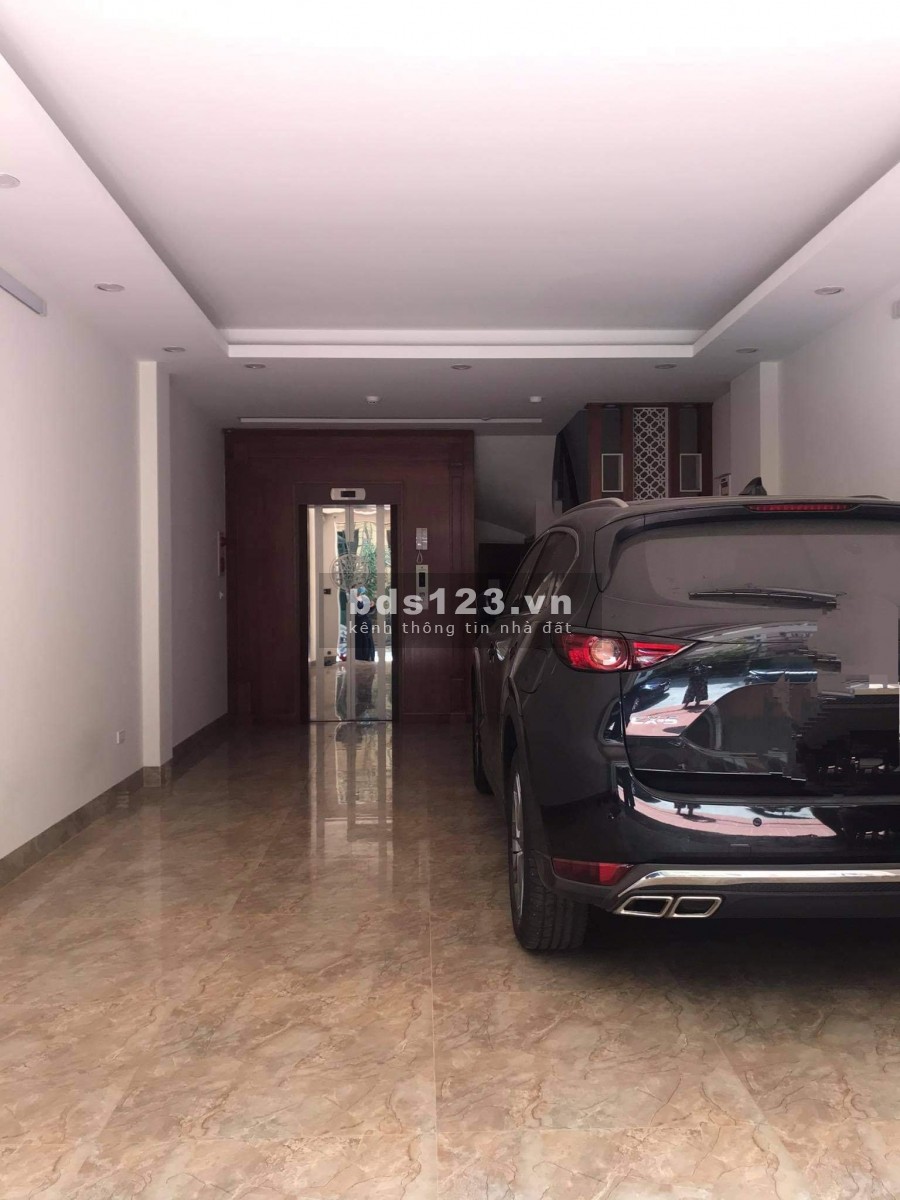 Bán nhà nguyên căn Quan Nhân - Thanh Xuân, 8 tầng thang máy, ô tô tránh, vỉa hè, 13.8 tỷ