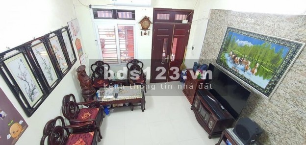 Nhà Thái Thịnh cạnh Mipec sát phố thoáng đãng diện tích sử dụng 50m2 giá bán 6tỷ4