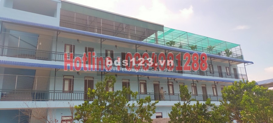 Bán lô đất 2 mặt tiền tại Khu CNC Hòa Lạc - Gần ĐH FPT giá đầu tư 6.3 tỷ sổ sẵn