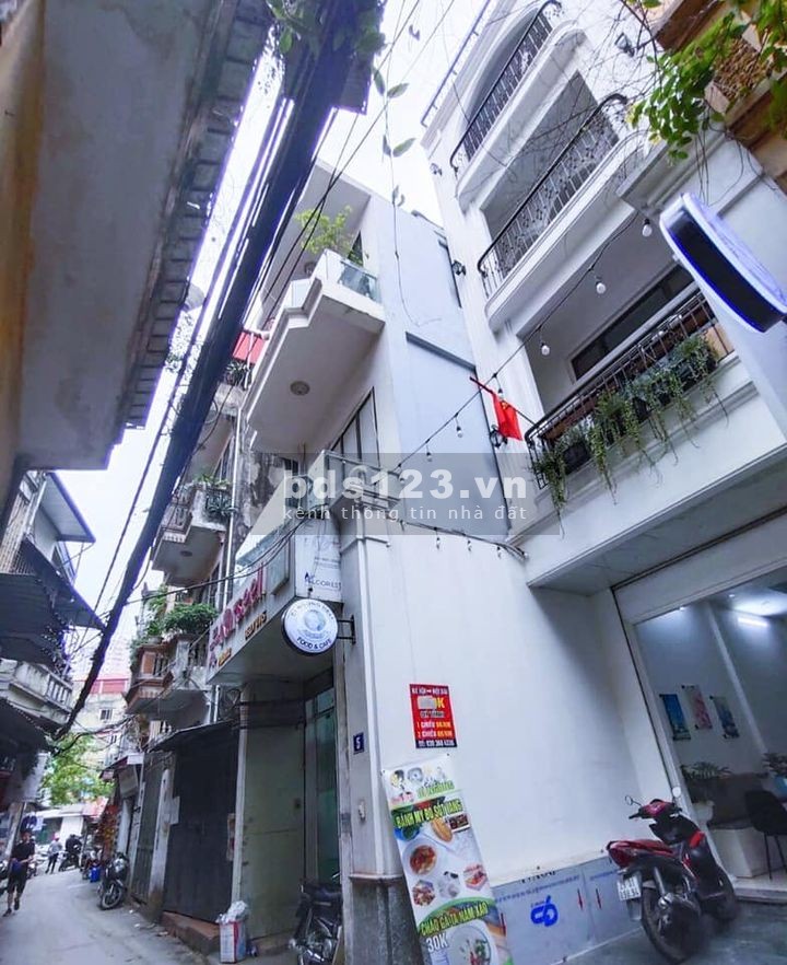 Siêu hiếm! Nhà Võ Thị Sáu diện tích 40m2, 8 phòng khép kín, giá 3.5 tỷ vào ở luôn