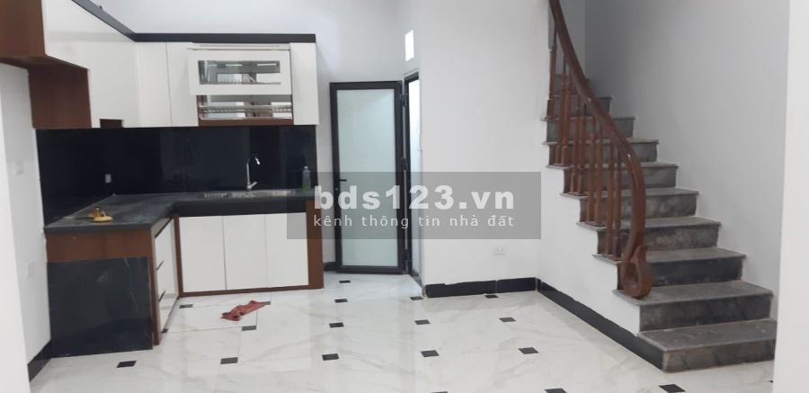 Chính chủ cần tiền bán nhà tại Hà Đông phố diện tích lớn, liên hệ chính chủ 0382894971