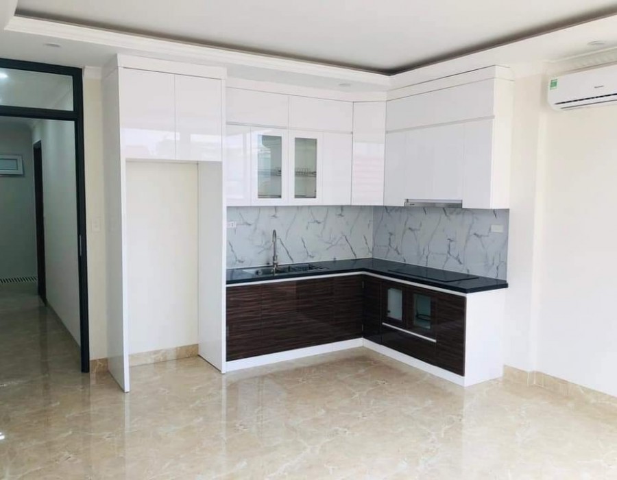 Nhà mặt phố Vip Trung Kính dt 75m2 6 tầng thang máy giá bán 24,5 tỷ kinh doanh đỉnh