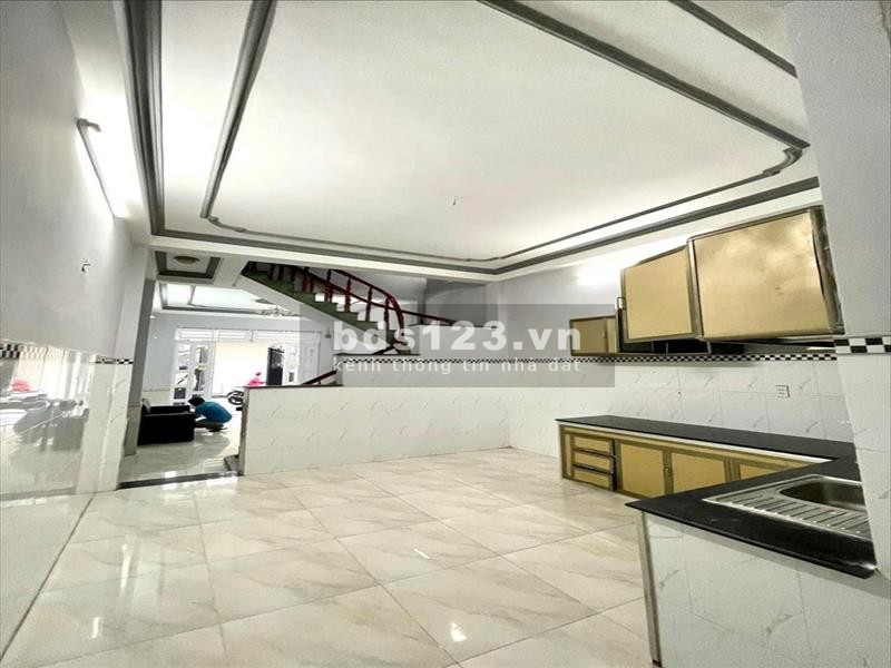 Mặt tiền Ni Sư Huỳnh Liên, Tân Bình diện tích sử dụng 75m2, ngang 4m, giá bán 13 tỷ
