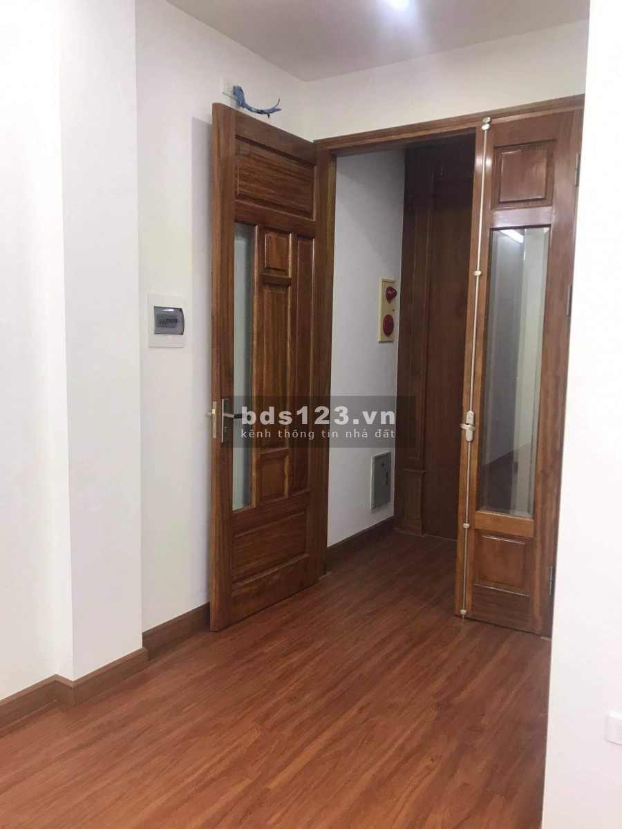 Bán nhà nguyên căn Quan Nhân - Thanh Xuân, 8 tầng thang máy, ô tô tránh, vỉa hè, 13.8 tỷ