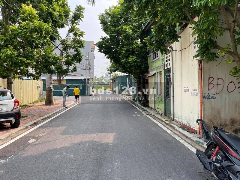 Bán nhà hẻm xe tải Trường Chinh Tây Thạnh Tân Phú, dtsd 108m2, giá 6.4 tỷ, lh 0932501298