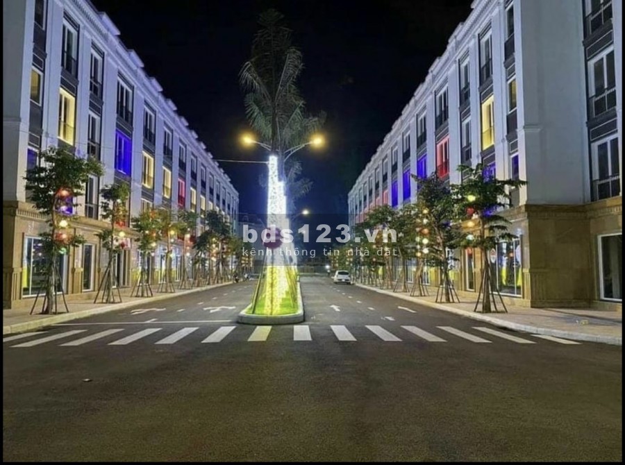 Cần sang nhượng lại căn nhà 5 tầng đường Hoa Châu khu đô thị Eurowindow Thanh Hoá