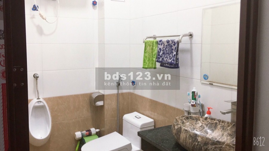 Bán nhà đường 13.5m, KĐT An Phú, TP HD, 60m2, mt 4m, 3 tầng, 3 ngủ, 3 vs, nhà đẹp