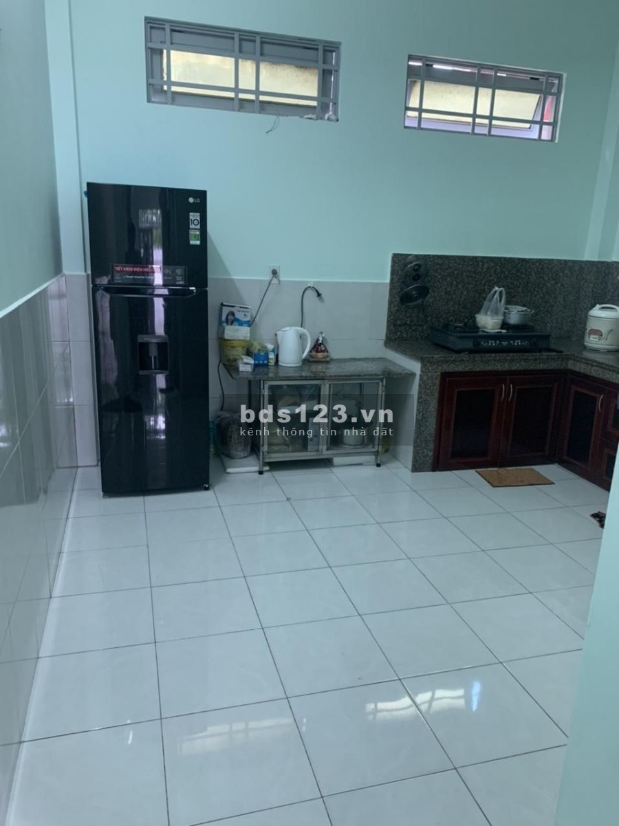 Bán nhà ngay Ngã tư Phan Văn Hớn - Nguyễn Ảnh Thủ giá chỉ 3 tỷ, thương lượng cho khách