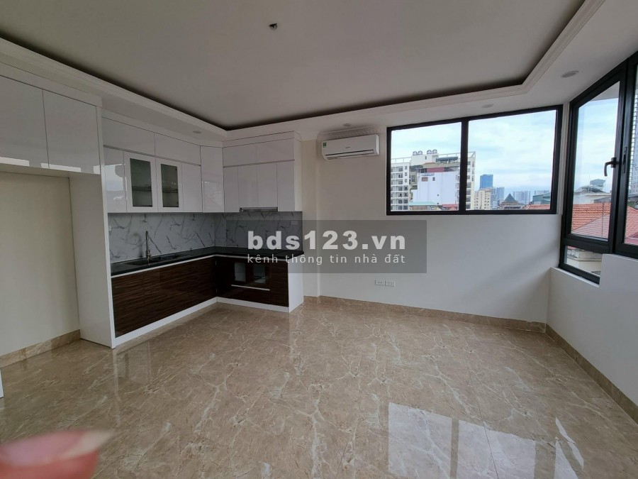 Bán nhà phố Trần Quốc Hoàn, dtsd 65m2 7 tầng, ô tô, kinh doanh, giá bán nhỉnh 15 tỷ
