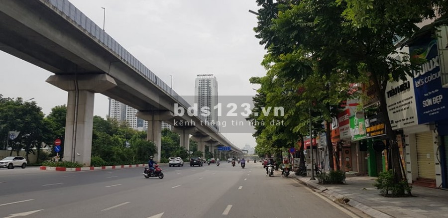 Bán Biệt thự nhà vườn Nguyễn Trãi, Thanh Xuân, dt 204m2 mt 12m, hàng xóm quan chức, giá 30 tỷ