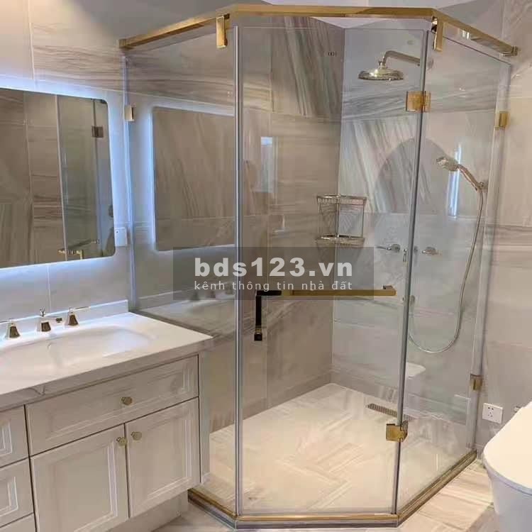 Bán nhà phân lô, đường to vỉa hè 6m, tặng nội thất, diện tích sử dụng 50m2, giá 4.8 tỷ