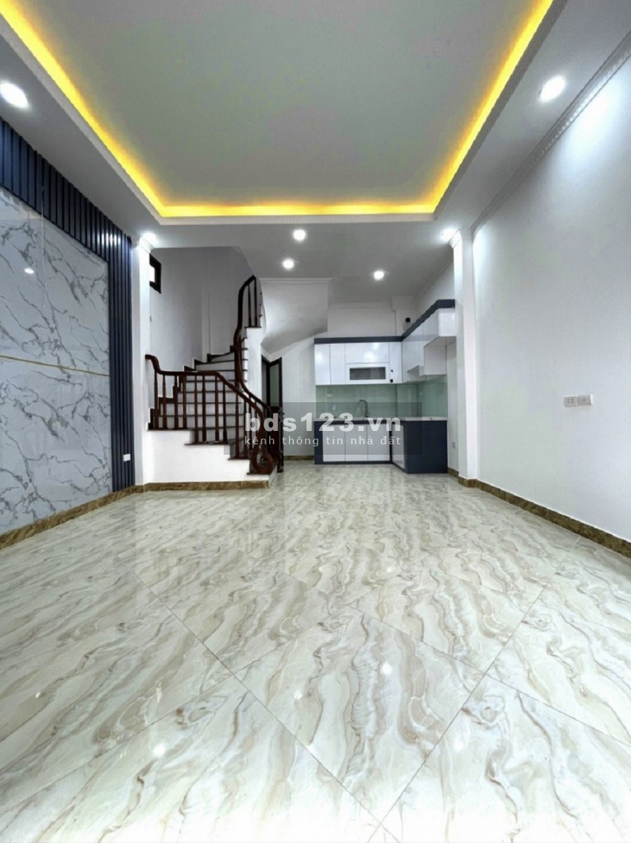Bán nhà đẹp mới xây gần Chợ Quang, Thanh Liệt, Thanh Trì dt 32m2, 5 tầng giá bán 2,6 tỷ