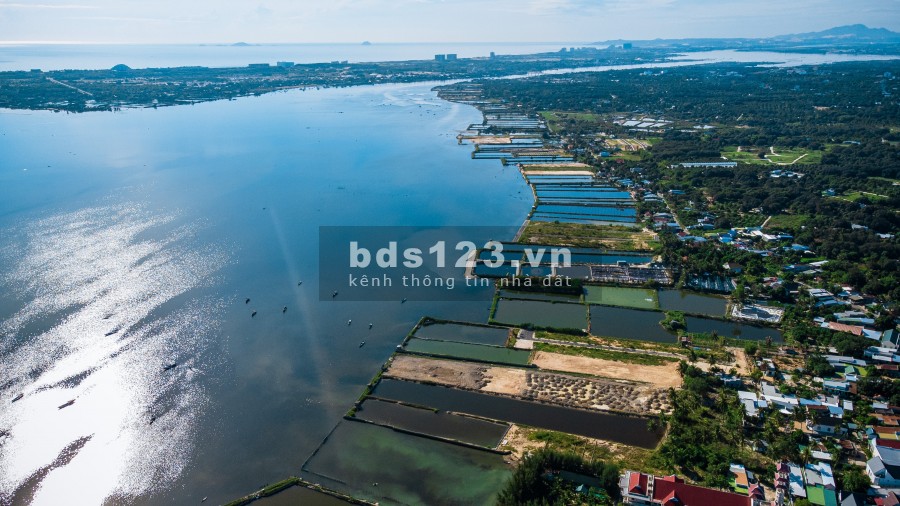 Đất nền ngay sát Đầm Thủy Triều - Cam Lâm, pháp lí đầy đủ, sổ đỏ từng lô, liên hệ chính chủ