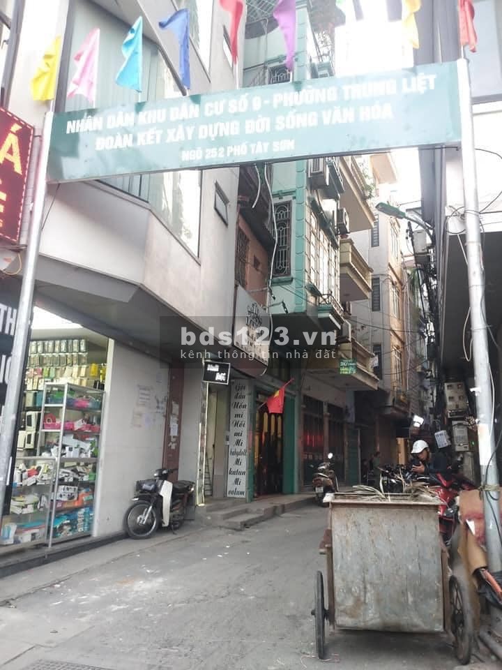 Bán nhà Tây Sơn 5 tầng, nở hậu, dân trí cao, 3 bước ra hồ, chỉ 3,8 tỉ. 0977236326