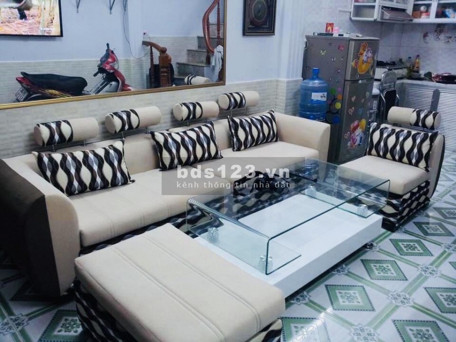 Bán Nhà Định Công Thượng diện tích sử dụng 30m2, đúc kiên cố 4 tầng, giá bán chỉ 1,65 tỷ