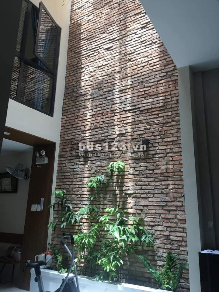 Bán nhà mặt tiền đường Ký Con Vũng Tàu liên hệ 0901325595, sổ hồng đầy đủ