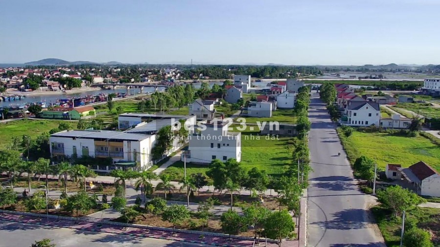 Mở bán khu đất VÀNG đẹp nhất thị xã Hoàng Mai, Nghệ An Bám đường quốc gia ven biển 60m.