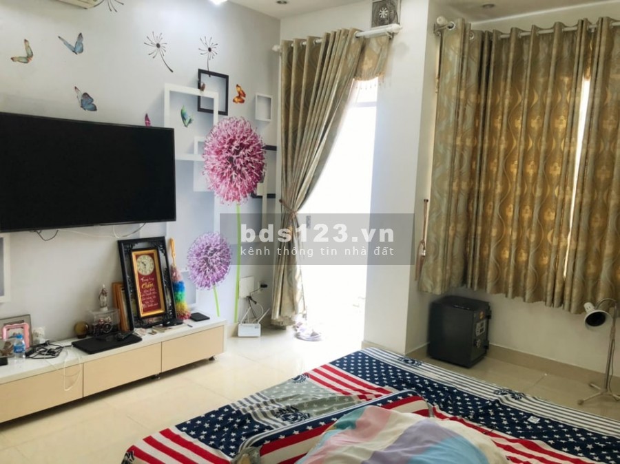Nhà kiên cố, hiện đại 4 tầng. Ngay ngã tư Tân Sơn Nhì + Gò Dầu giá bán 9,7 tỷ