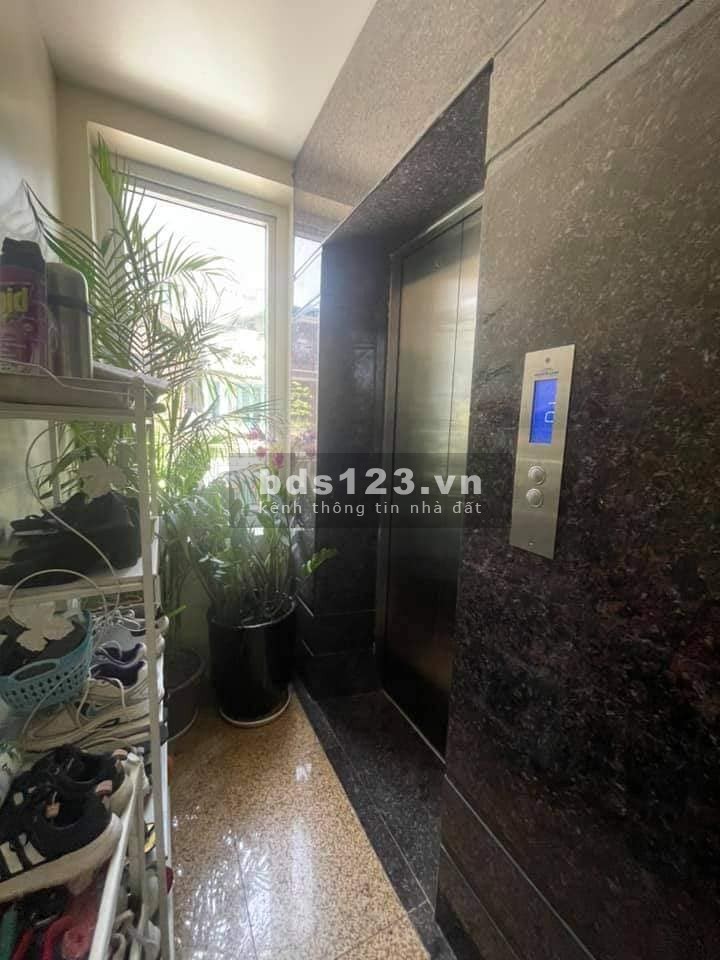 Bán nhà Thái Thịnh thang máy xịn thiết kế hợp lý thoáng sáng 56m2 giá 8.5 tỷ