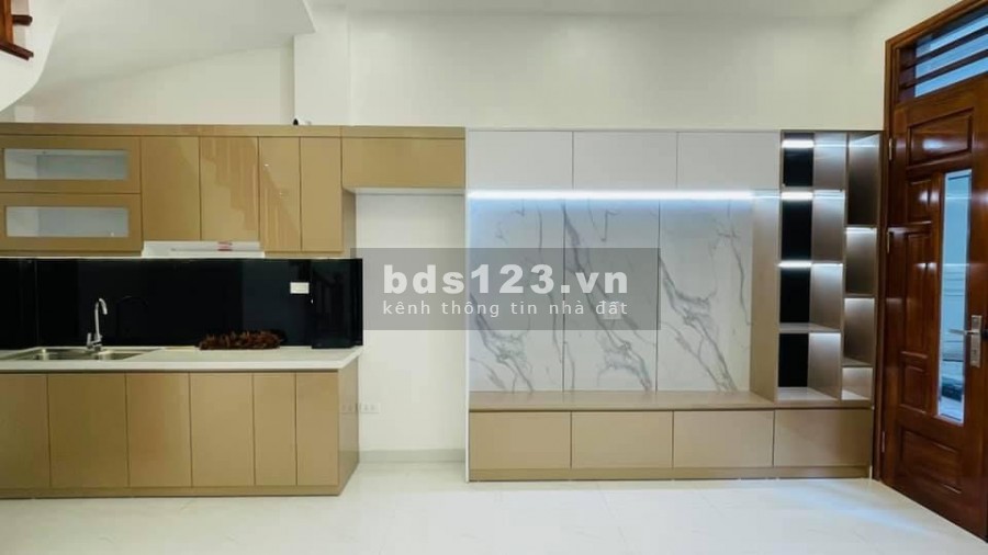 Bán nhà nhỏ xinh phân lô Lê Quang Đạo, dtsd 30m2 đúc 4,5 tầng phù hợp cho gia đình