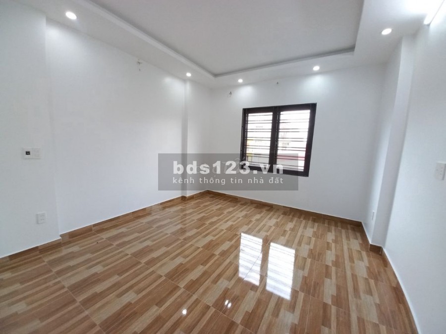 Bán nhà KĐT South Wave, Nhà Bè - 1 trệt 2 lầu đường Lê Văn Lương, gần chợ Phước Kiển